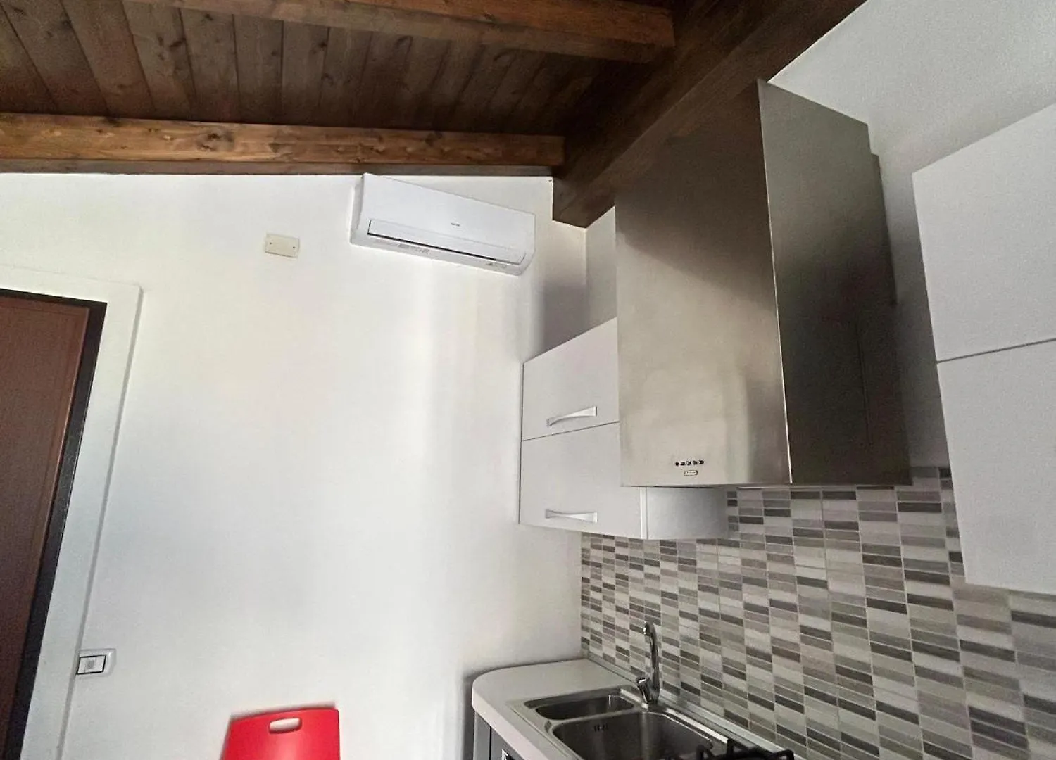 Apartment Appartamento Con Terrazzo Privato E Netflix Cagliari Italy