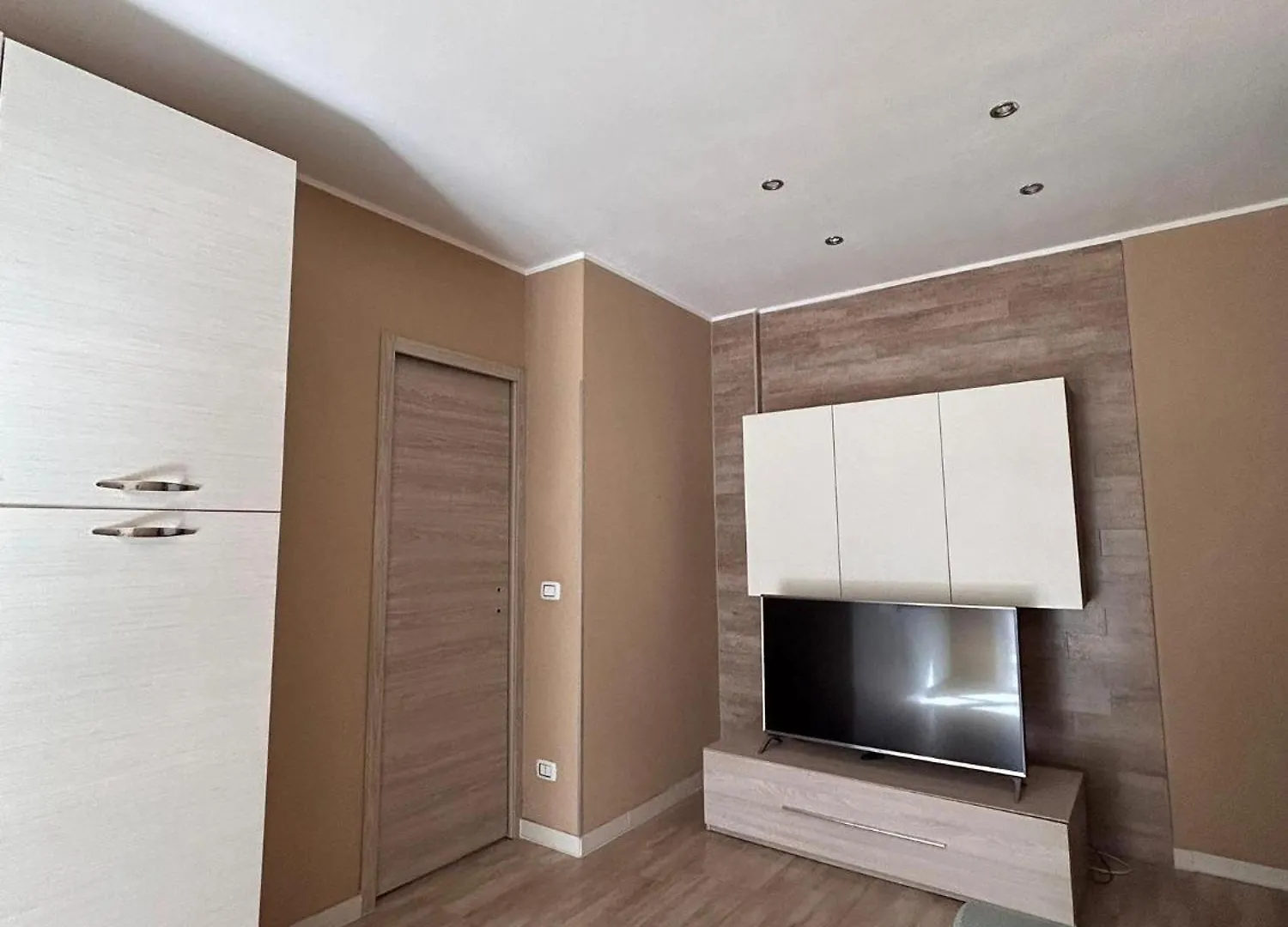 Appartamento Con Terrazzo Privato E Netflix Cagliari
