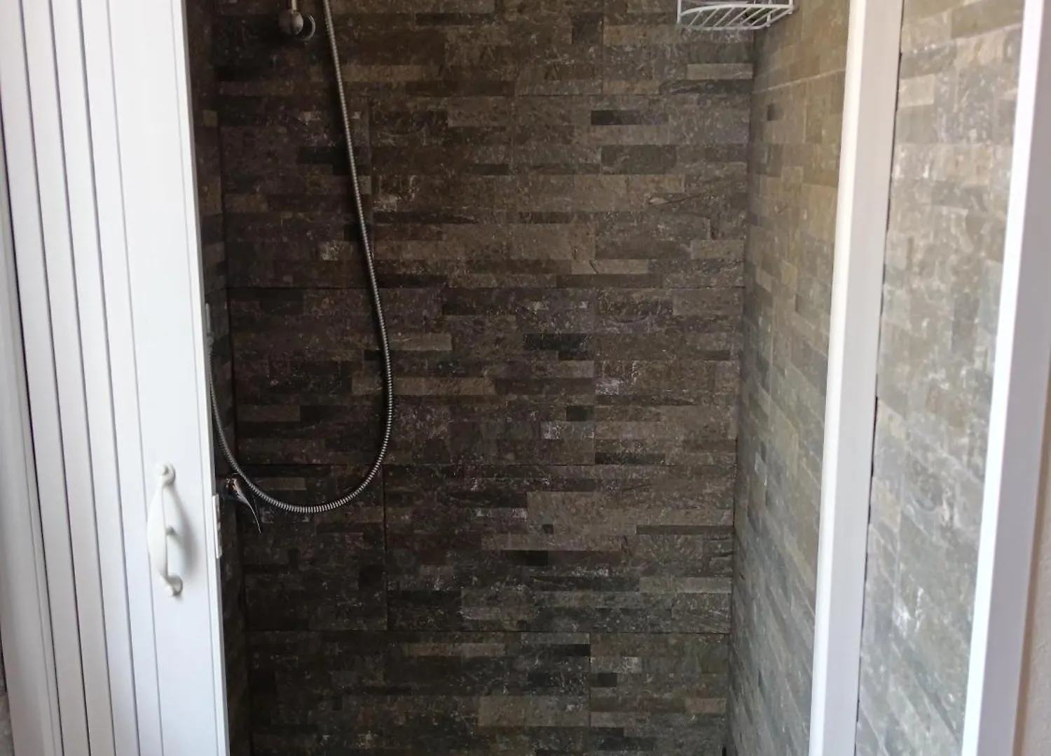 Appartamento Con Terrazzo Privato E Netflix Cagliari 0*,  Italy