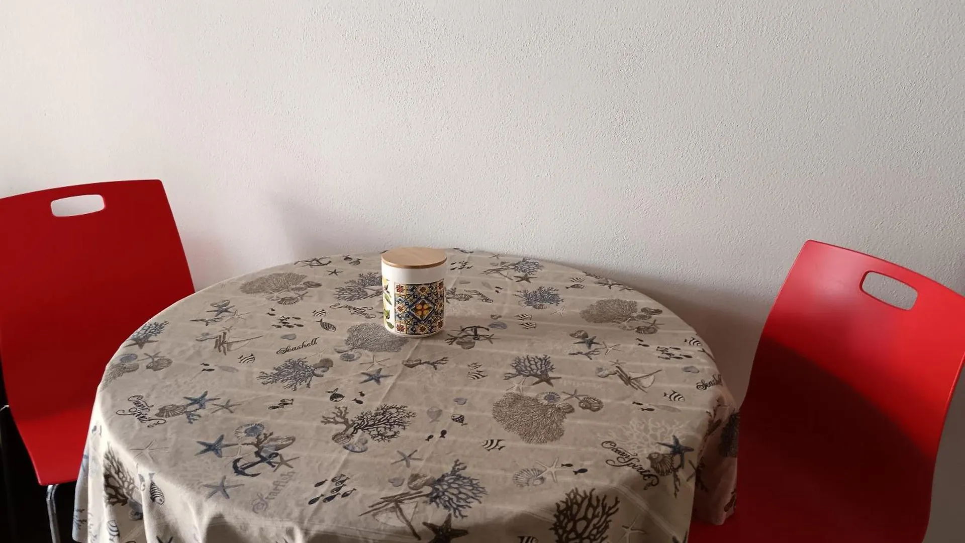 Appartamento Con Terrazzo Privato E Netflix Cagliari Italy